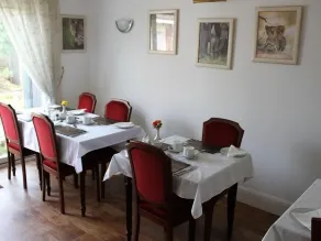 Merton House - Restaurante