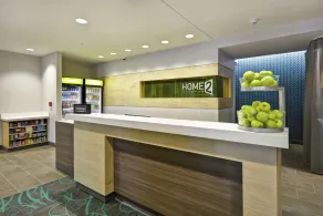 Home2 Suites by Hilton Queensbury Lake George - Réception