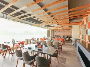 Malnadu Kitchen Luxury Rooms & Suites - Restaurant