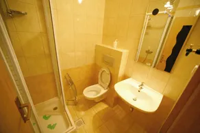 Studio for 2 People - Split Region With Sea View - Close to Commodities - Badeværelse