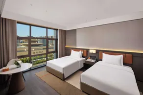 Doubletree By Hilton Kaifeng - Room