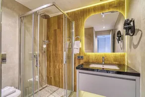 Ayayorgi Homes - Room