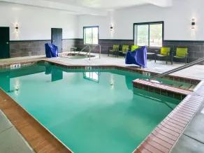 Comfort Suites Ardmore - Basseng