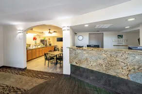 Quality Inn Near Six Flags St. Louis - Réception
