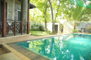 Villa Pinnawala - Pool