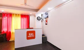 FabHotel Premium Villa Chatterpur - Receção