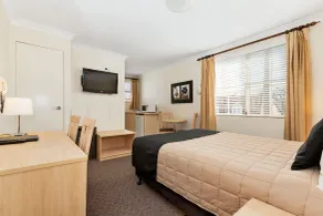 Soldiers Motel - Room
