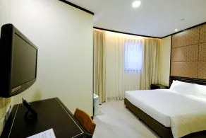 South Pacific Hotel - Chambre