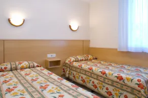 Apartamentos Los Peces Rentalmar - Zimmer