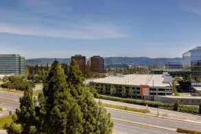 Embassy Suites by Hilton Santa Clara Silicon Valley - Vue de la chambre