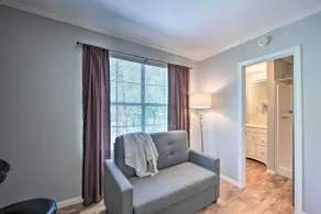 NEU! Charming Studio Cabin am Lake O 'the Pines! - Innenbereich