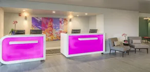 DoubleTree by Hilton Hotel Austin Northwest Arboretum - Reception