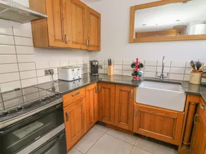 Flat 2 Galloway House - Private kitchen