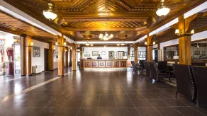 Yucelen Hotel - Recepción