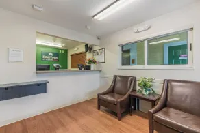 HomeTowne Studios by Red Roof Fort Lauderdale - Lobby