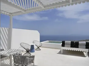Cresanto Luxury Suites  - Vue de la chambre