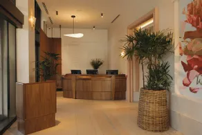 Mondrian Gold Coast - Reception