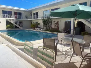 Queens Lodge Motel - Vue de la chambre