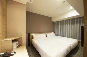 Sotetsu Fresa Inn Tokyo Kanda - Chambre