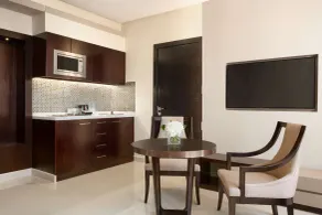 Wyndham Garden Manama - Room