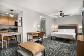 Homewood Suites by Hilton Newtown - Langhorne, PA - Room