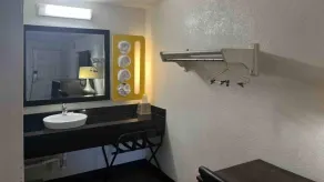 Motel 6 Cross Lanes, WV Goff Mountain Rd - Salle de bain