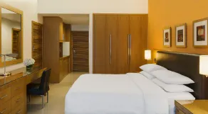 Four Points by Sheraton Bur Dubai - Chambre
