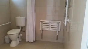319 Addington Motel - Baño