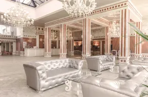 Chaika Beach Resort - Reception