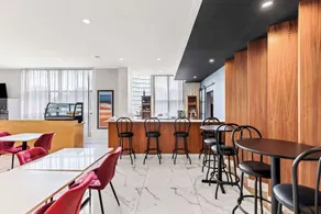 Best Western Plus Montreal East - Restaurant