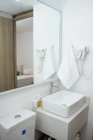 zenia - Bathroom