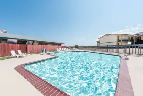Knights Inn Greenville - Piscine
