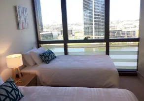 Wyndel Apartments One Bedroom COl8302 - Room