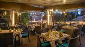 The Landmark Suites - Restaurant