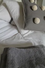 Roundhill Farmhouse - Room