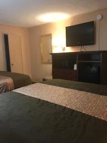 Redwood Inn - Chambre