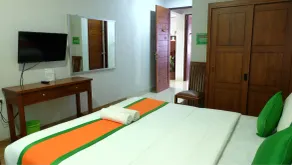Villa Syariah Prambanan Private Swimming Pool by Simply Homy - Chambre