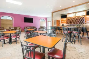 Ramada by Wyndham Strasburg Dover - Restaurant