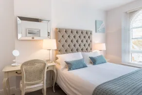 The Old Quay House Hotel - Chambre