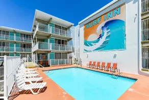 Surf Inn Suites - Pool