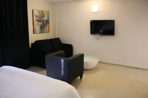 Rich Royal Suites - Camera