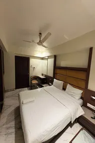 Pravasi Residency - Chambre