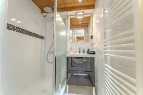 Duplex authentique 6 pers au cœur de Val Thorens avec balcon, local à ski, et box en option - Badeværelse