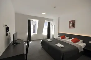 Meidan Inn - Chambre