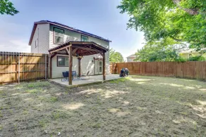Pets Welcome! Wilmer Haven w/ Private Yard & Patio - Interior