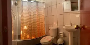Hostal Macacona  - Baño