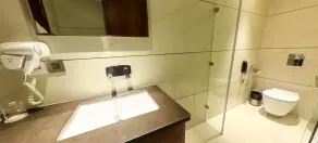 Imperium Resort - Bathroom