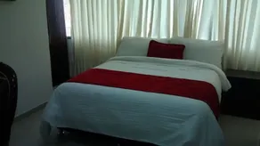 Hotel Cafe Plaza - Habitación