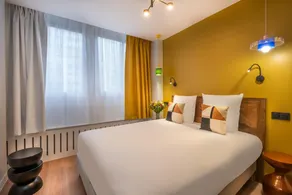 Montmartre Paris Suite - Chambre