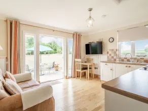 Norbank Garden Studio - Living room